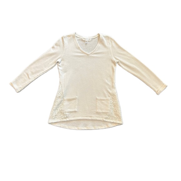⭐️French Laundry cream colored pocket front sweater with lace details size large - Picture 4 of 15